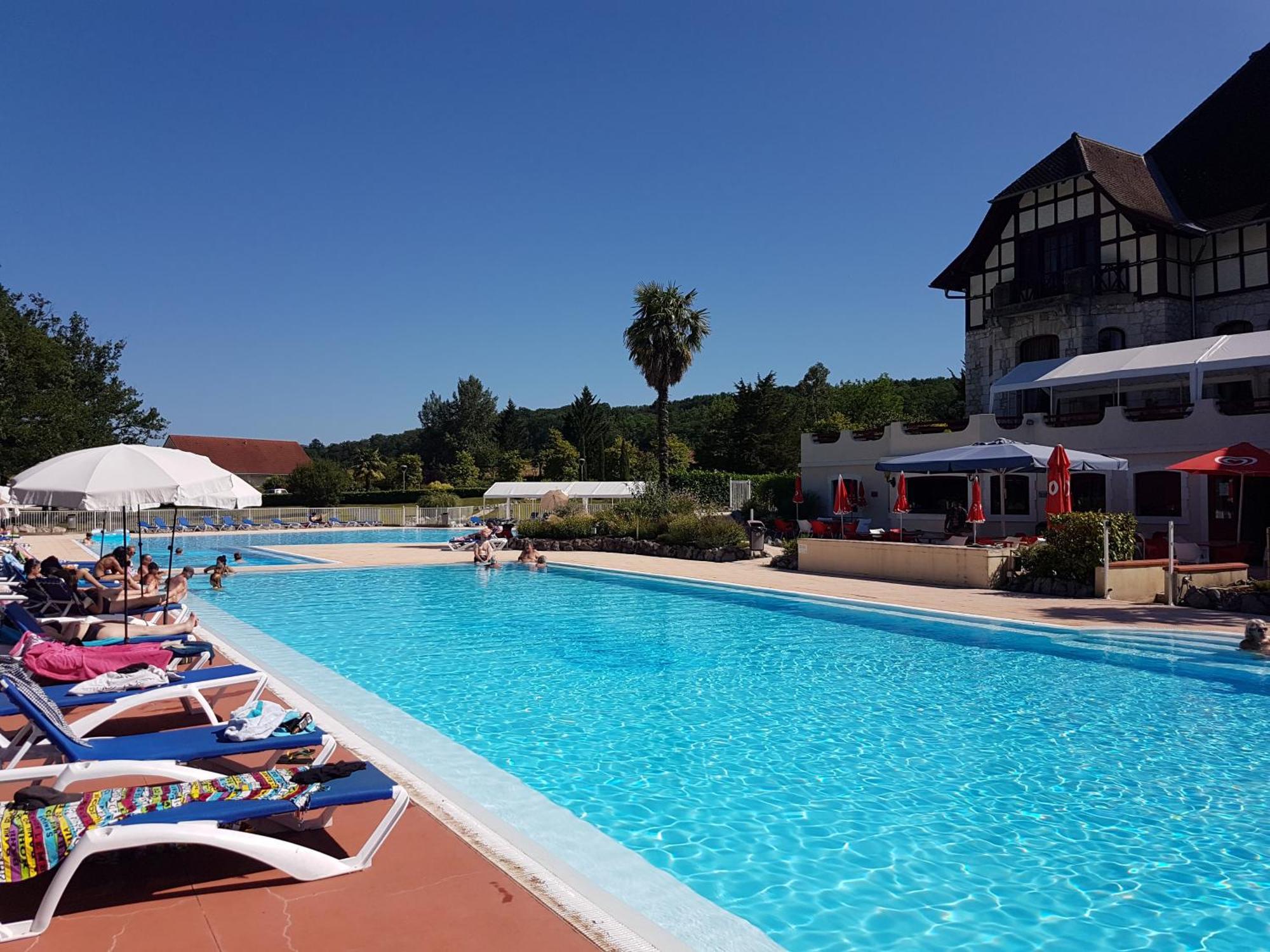 Daumazan-sur-Arize Mon Chalet En Ariege Avec Piscine מראה חיצוני תמונה